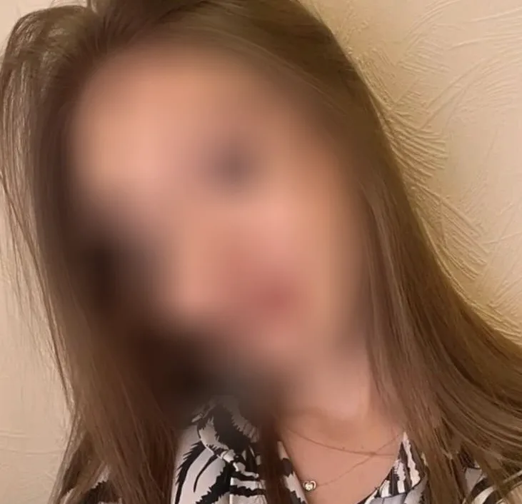 Sabine, 22